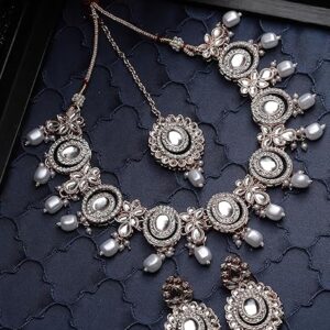 Sukkhi Traditional Gold Plated AD Stone Collar Bone Necklace Set With Earring And Maangtika | Jewellery Set For Women (NS105700)